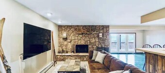 *NEW!!* Country setting near AFA, Venues, & Lake