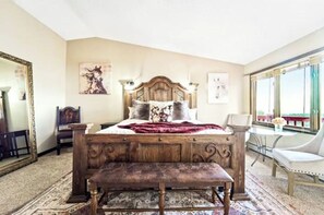 4 bedrooms, free WiFi, bed sheets