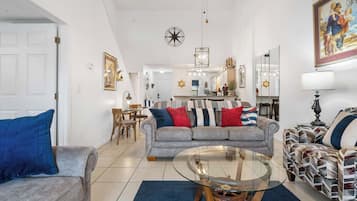 Condo, Multiple Beds, Balcony, Garden View (Nantucket at the Pointe) | Living area