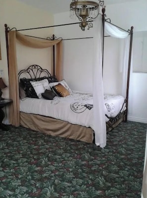 4 dormitorios, tabla de planchar con plancha, wifi gratis y ropa de cama