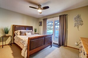 Hus, flere senger, balkong, fjellutsikt | 4 soverom, strykejern/-brett, wi-fi (inkludert) og sengetøy