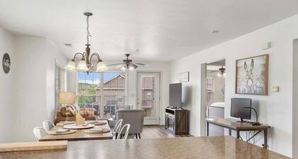Retreat at Par Lane - Family Friendly Condo