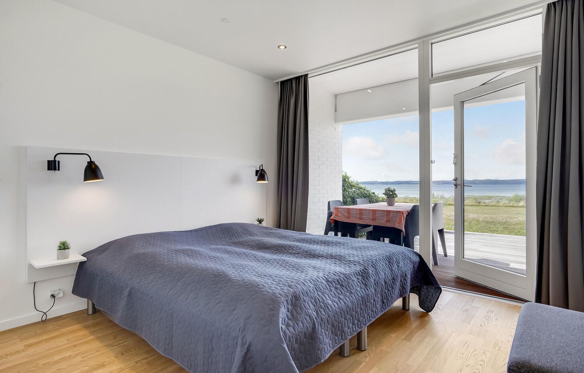 2 bedrooms, WiFi (free)