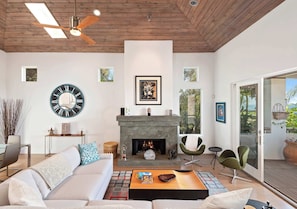 House, Multiple Beds, Patio, Ocean View (Shoreline Park House - 30-night min) | Living area | 55-inch flat-screen TV with digital channels, fireplace