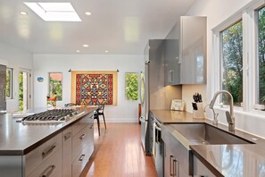 House, Multiple Beds, Patio, Ocean View (Shoreline Park House - 30-night min) | Private kitchen | Fridge, microwave, oven, stovetop - Shoreline Park House (Santa Barbara)