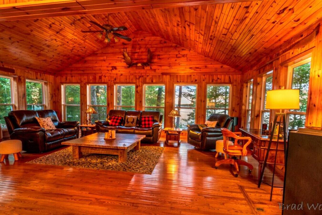 Whispering Pines @ Paradise Cove - Lake Nipissing