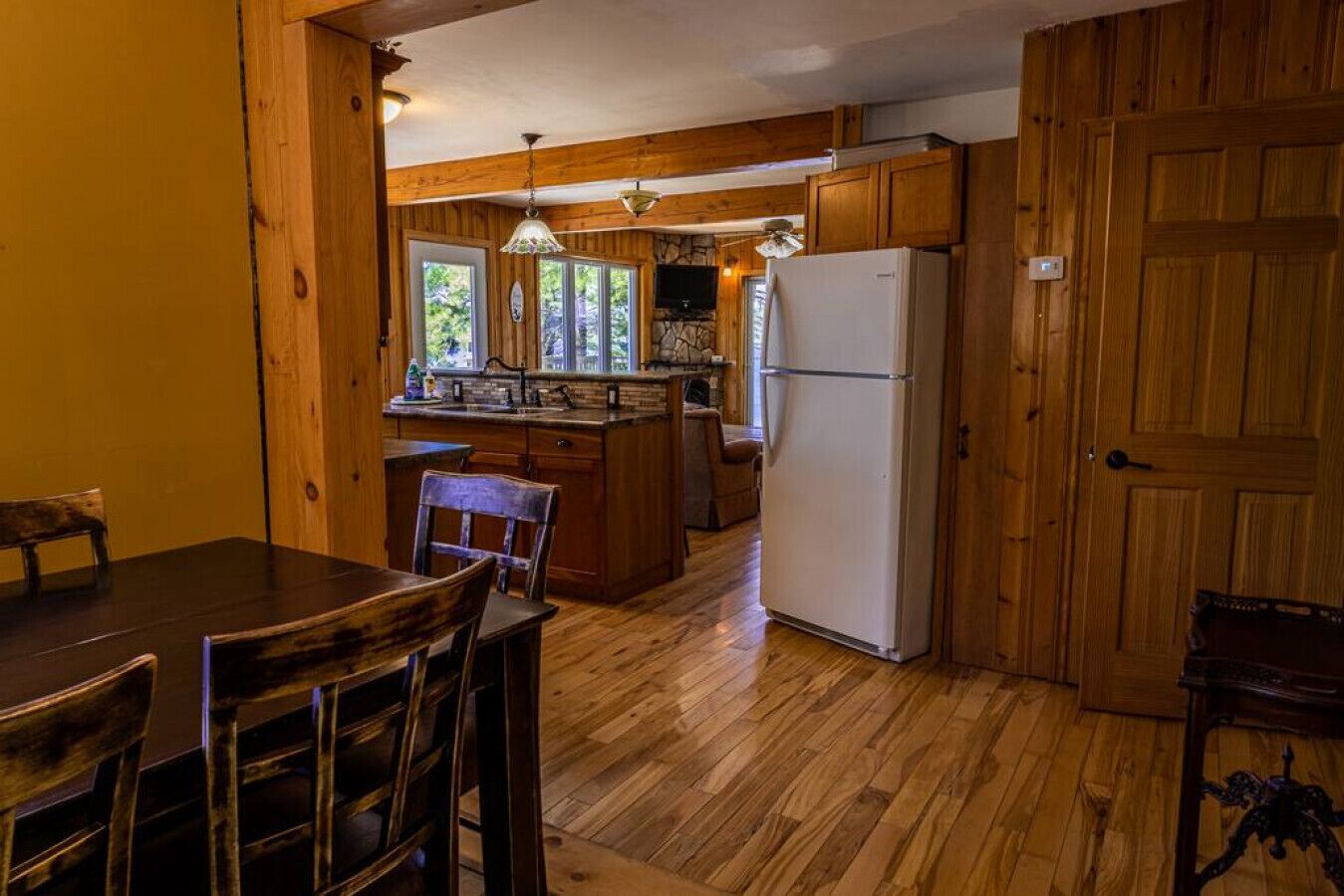 Rockpoint Haven @ Paradise Cove - Lake Nipissing