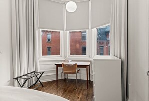 Interior - Luxury 1BD Rittenhouse Sq. | Hosted By Stay Rafa (Philadelphia)