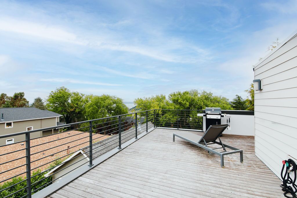 Minimalist 2BR+Office For Family Or Business Stays