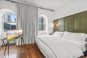 3 bedrooms, iron/ironing board, travel cot, WiFi - Luxury in Ritt Sq. | Parking | Hosted By StayRafa (Philadelphia)