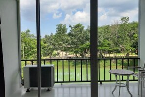 Room - Tho Mai Resort (Wang Chan)