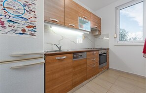 Fridge, oven, dishwasher - 1 bedroom cozy apartment in Zadar (Zadar)