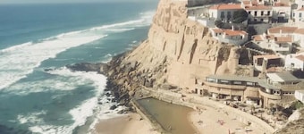 Azenhas do Mar Valley House
