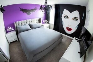 8 habitaciones, tabla de planchar con plancha, wifi y ropa de cama 