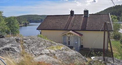 3 bedroom amazing home in Drangedal