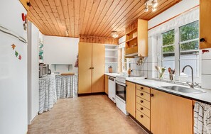Kühlschrank, Herdplatte, Geschirrspüler