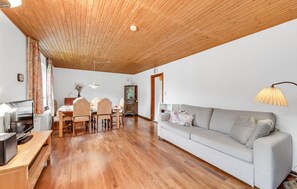 TV - Awesome home in Tim with WiFi (Tim)