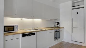 冰箱、炉灶、洗碗机、茶具/咖啡用具