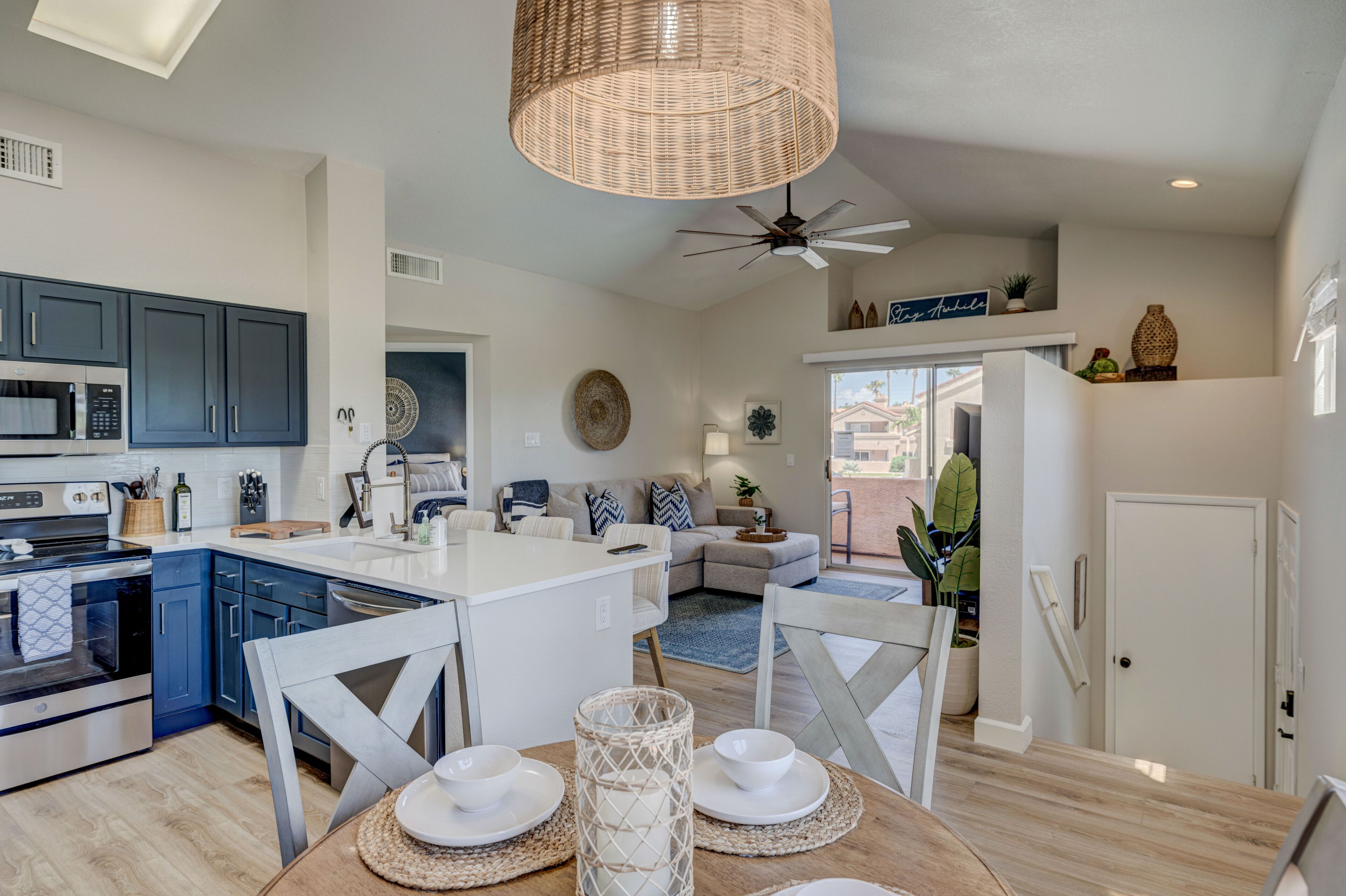 Hava-Retreat with Pool/Boat Parking!