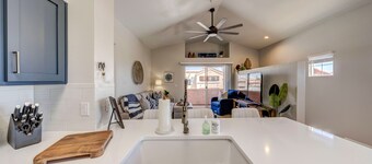 Hava-Retreat with Pool/Boat Parking!