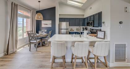 Hava-Retreat with Pool/Boat Parking!