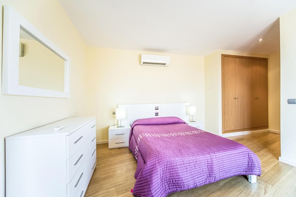3 bedrooms