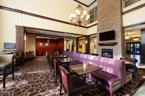 Dining - King Studio | Less than 1 Mile from USC (Columbia)