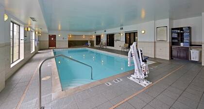 Free Breakfast, Indoor Pool, Hot Tub | King Studio