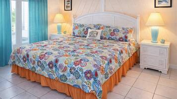 Maison, Plusieurs lits, patio, vue sur le jardin | 3 chambres, accès au Wi-Fi (inclus), literie fournie