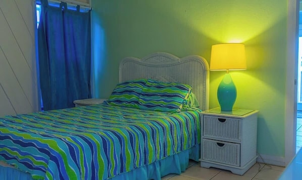 Casa, várias camas, varanda, vista para o jardim | 3 quartos, Wi-Fi de cortesia, roupa de cama