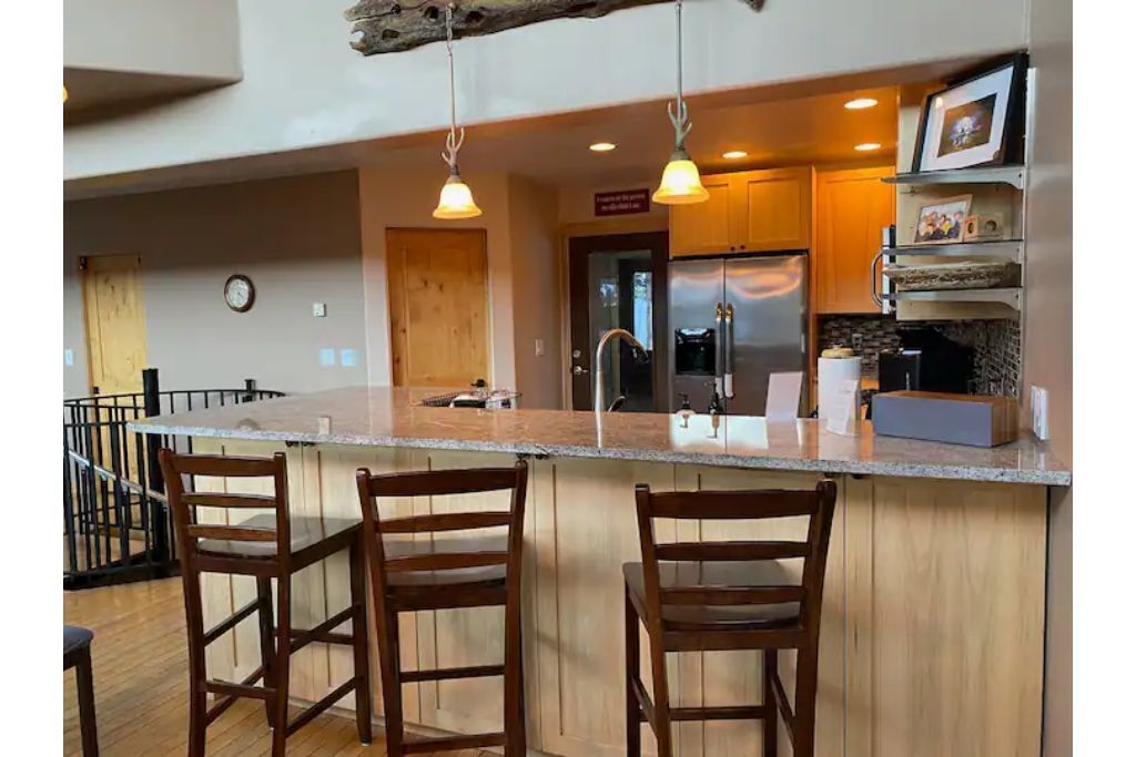 Gemini Getaway-European Style Retreat!