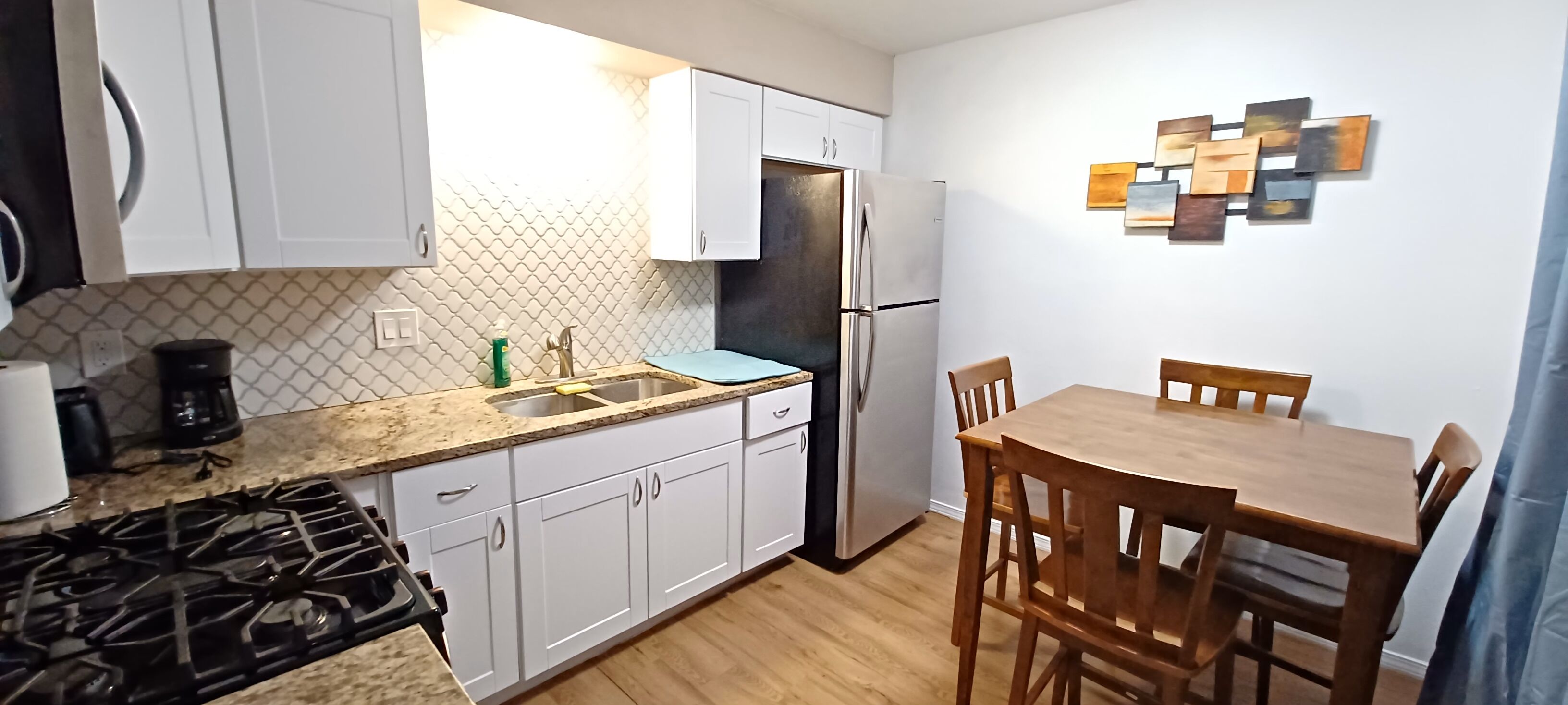 Central 2 br unit close to UNM/Airport/I-25/CNM/Hospitals