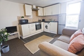 Lounge - Short Stay Bristol - Bellevue 3 Apartment (Bristol)