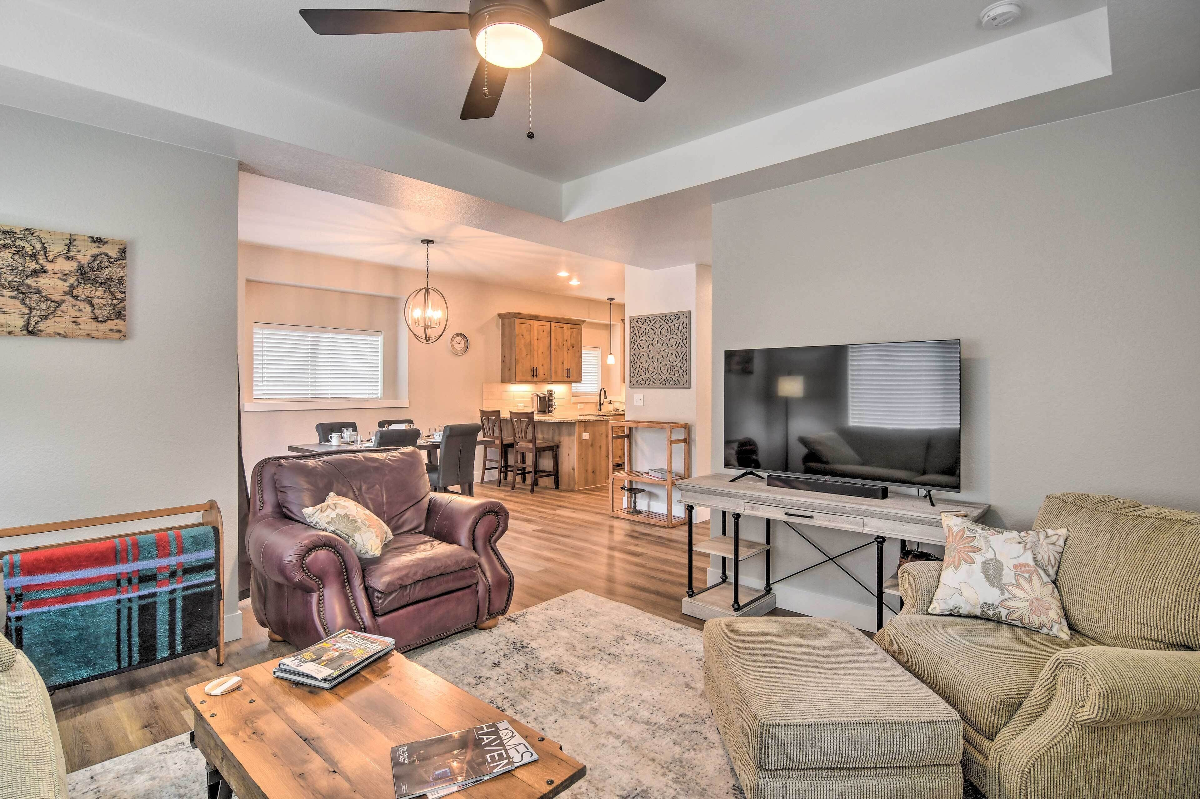 Gorgeous Loveland Townhome < 1 Mi to Downtown