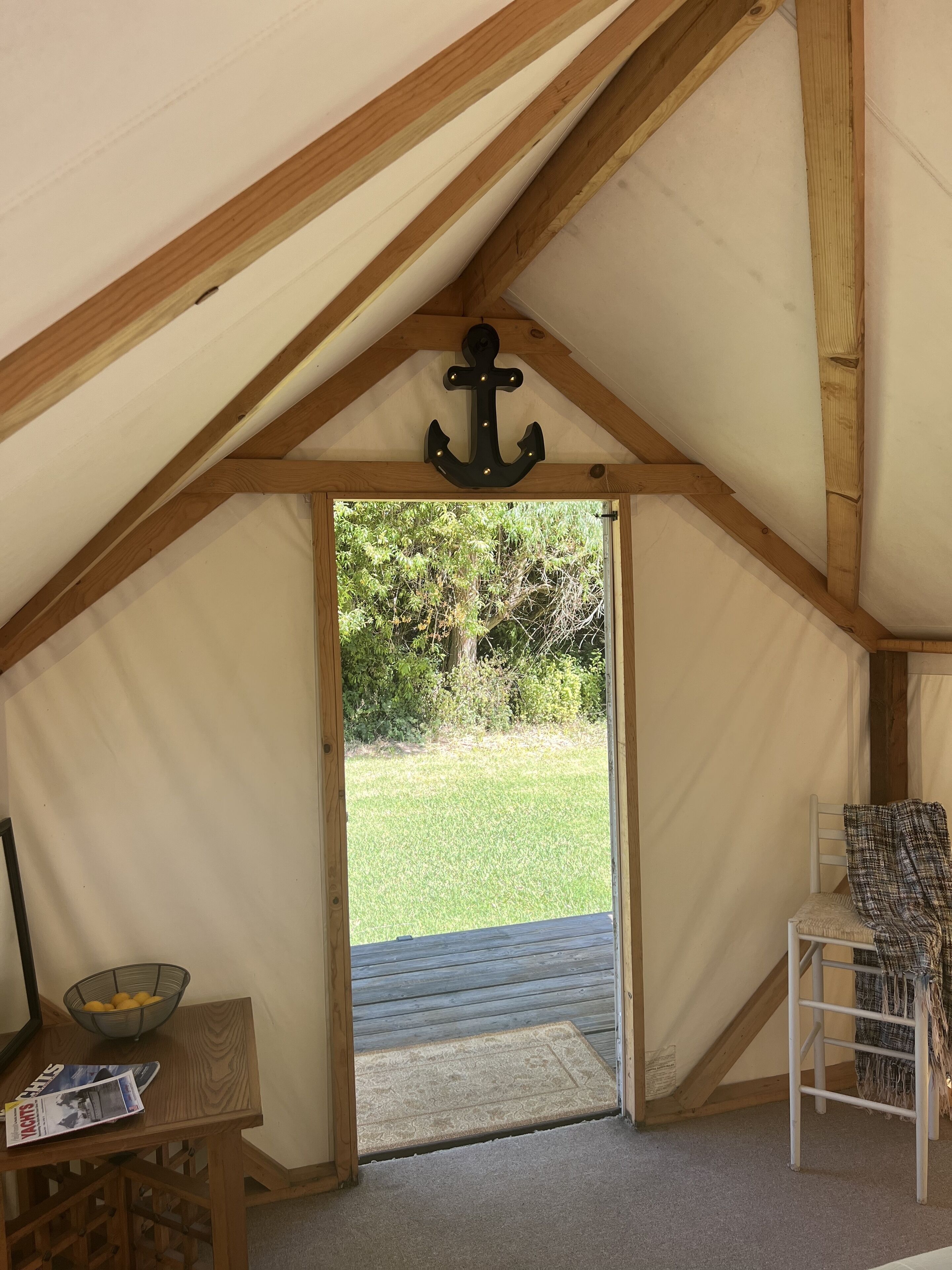 Meadow Cabana - King Bed 