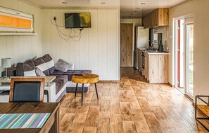 Living area - 2 bedroom lovely home in Biskupiec (Biskupiec)