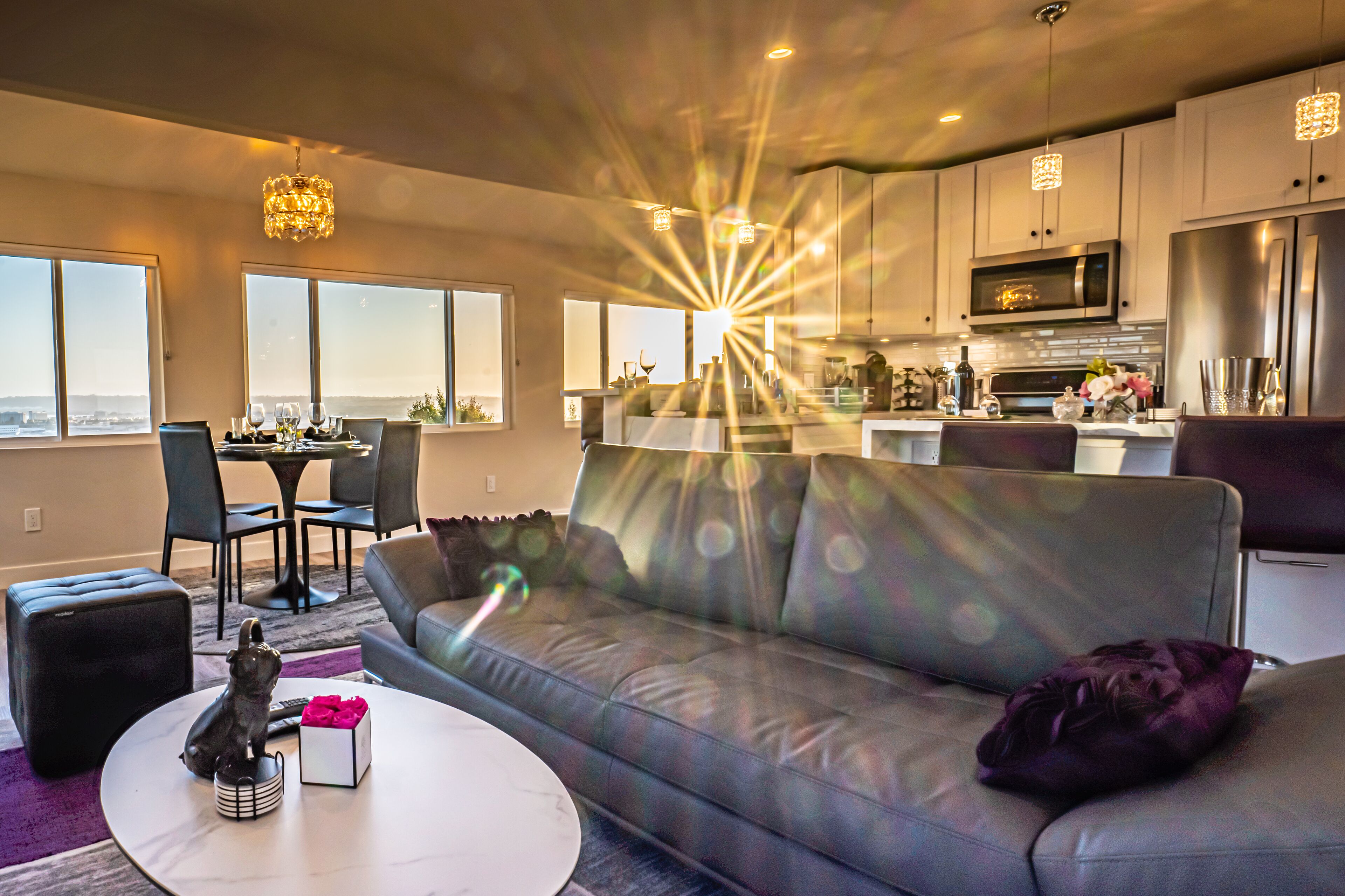 Spectacular Water View-New Penthouse Villa w/ private hottub/deck/fire table/bbq