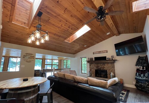 Lost in the Woods Lodge