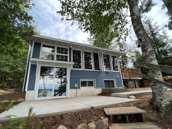 Exterior - Lost in the Woods Lodge (Saint Germain)