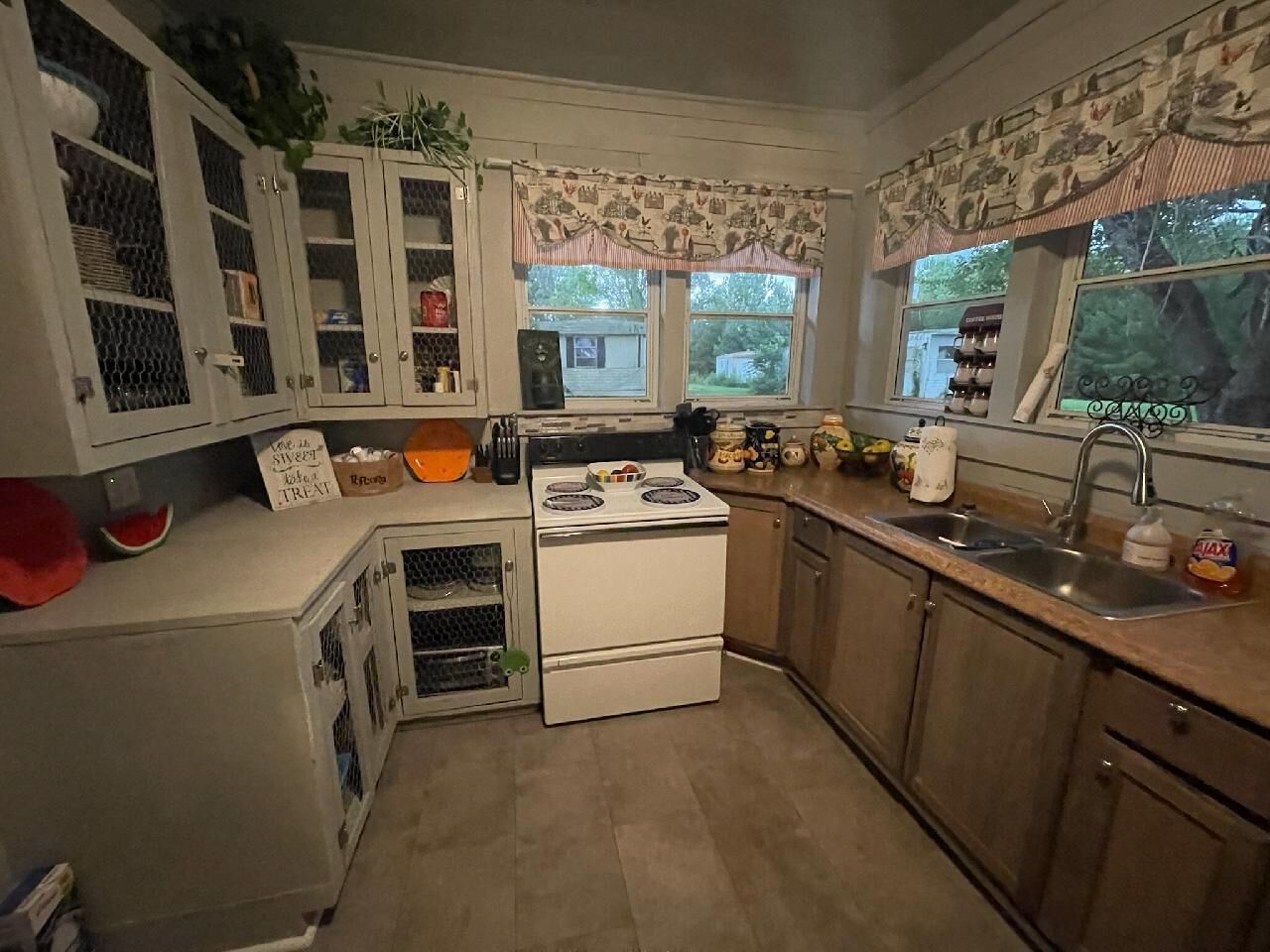 Cozy country home near Lake Eaufula and hunting