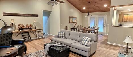 Smart TV, DVD player, books