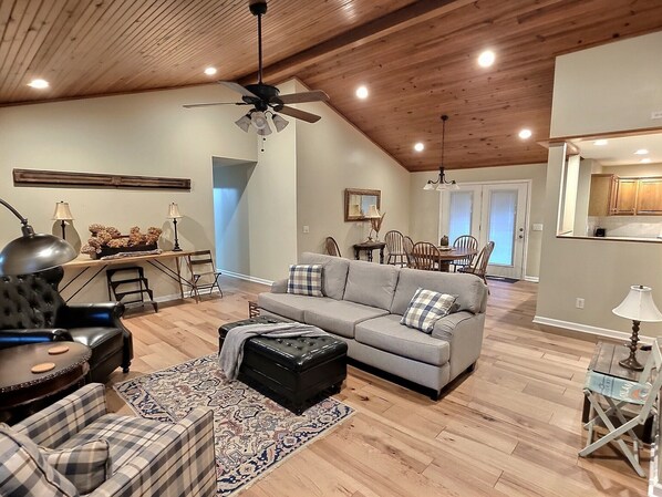 Smart TV, DVD player, books