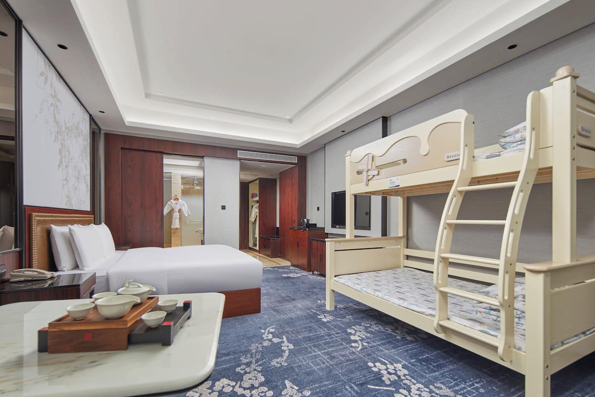 Standard Room, Multiple Beds (Outdoor Living Area) | Down duvets, minibar, in-room safe, desk