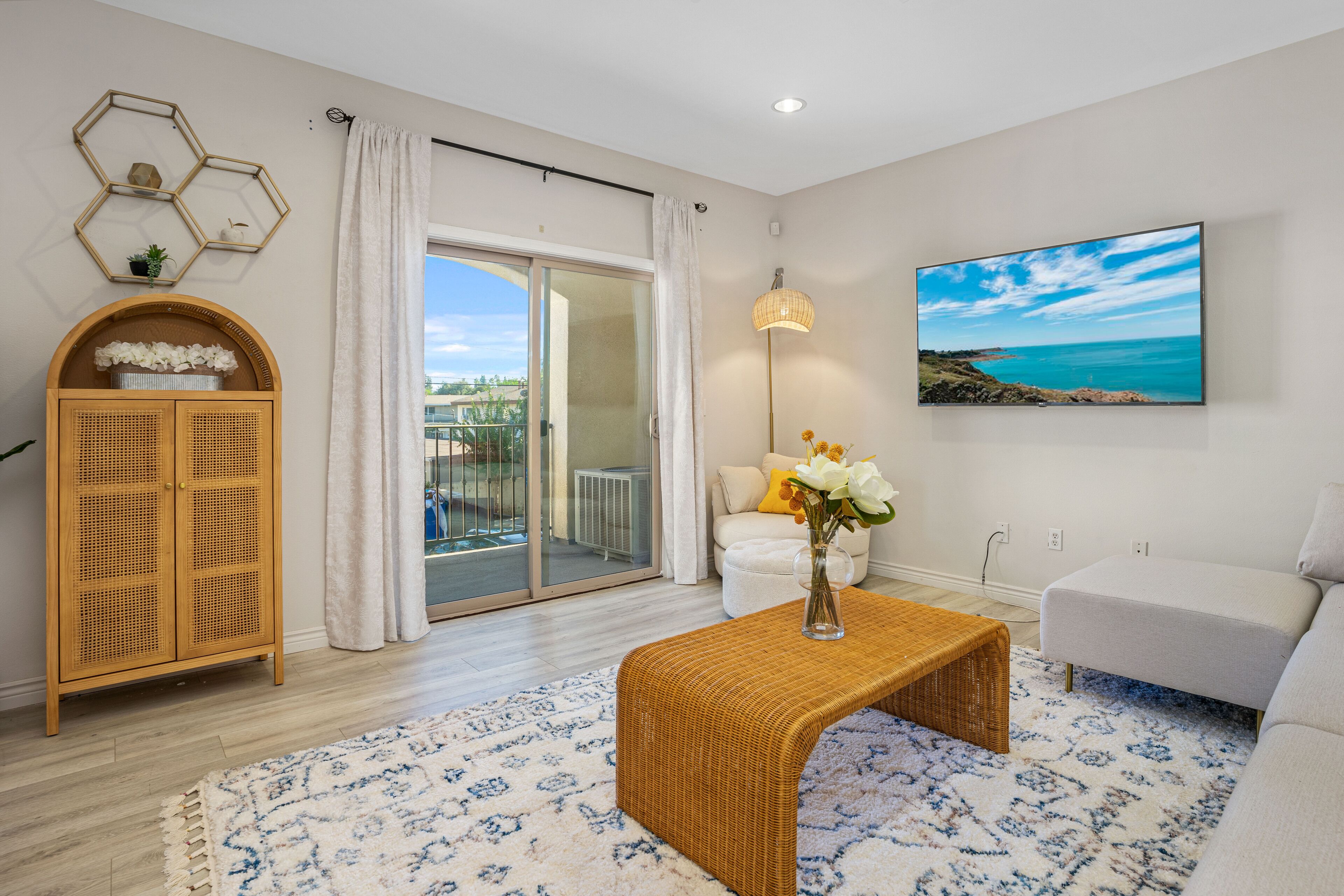 Designer House near Disney Beaches Fullerton Anaheim