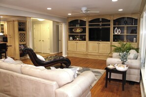 Smart TV, DVD player
