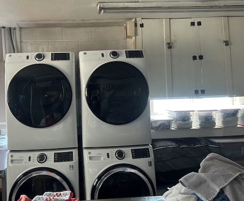 Historic Ranch House-Perfect for family reunions and retreats