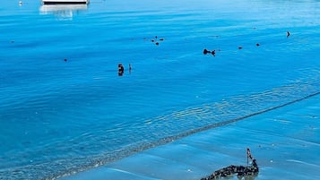 In Strandnähe, Liegestühle