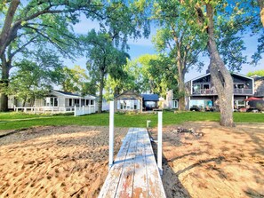 Property grounds - North Bay Retreat & Guest House on West Lake Okoboji (Spirit Lake)
