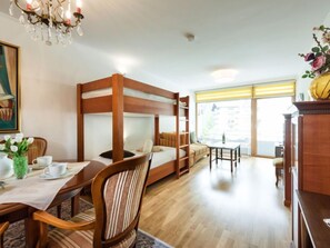 1 bedroom, WiFi