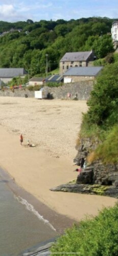 Captivating 4-Bed House in west Wales